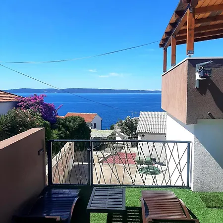 Tatil Evi House Dea With Outdoor Jacuzzi