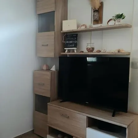 House Dea With Outdoor Jacuzzi Tatil Evi Trogir