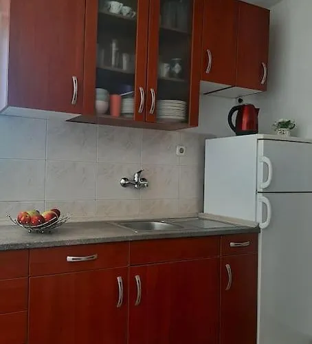 House Dea With Outdoor Jacuzzi * Τρογκίρ