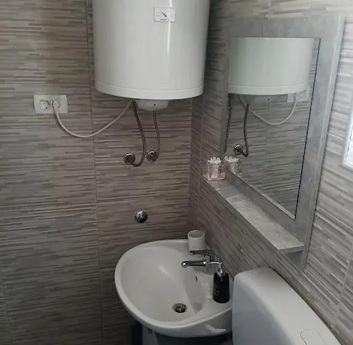 Hébergement de vacances House Dea With Outdoor Jacuzzi Trogir